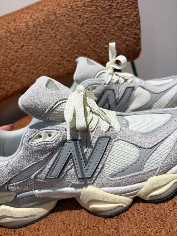 کتونی اسپرت New Balance 906۰ ویتنام کیفیت بالا